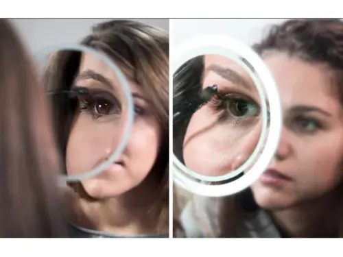 228887_KOZMETICKE_ZRKADLO